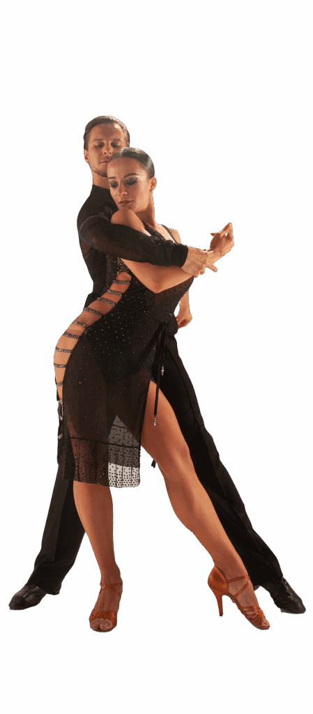 Pareja vestida elegantemente haciendo una pose de tango